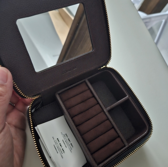 Large Jewelry Box - Picture 3 of 3